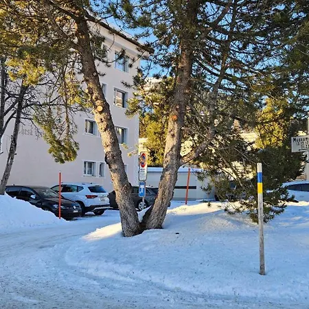 Апартаменти Modernes Mitten In Давос